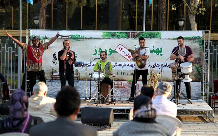 «آوای موج» موسیقی بوشهری را در پهنه رودکی طنین‌انداز کرد