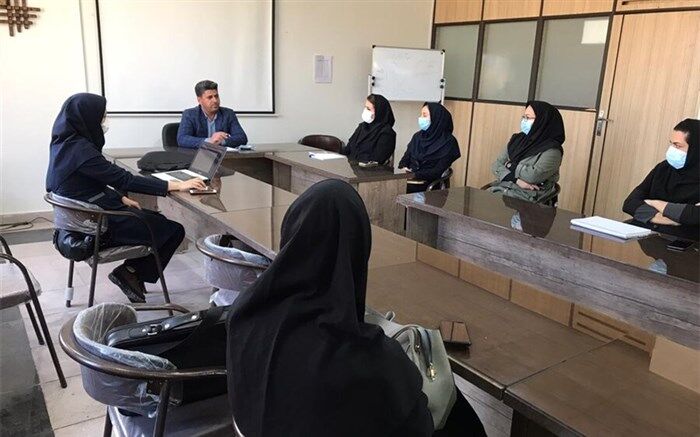 برگزاری نشست هم اندیشی مدیران مراکز مثبت زندگی در ملارد