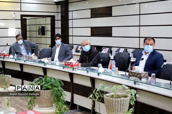 جلسه کار گروه نظارتی و ارزیابی طرح دانش‌آموز تراز انقلاب اسلامی