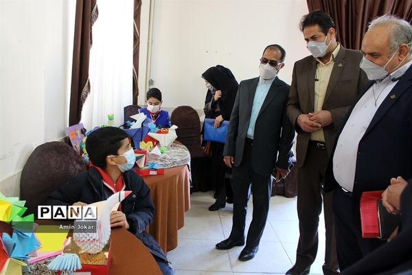 نشست سالانه قطبی مسئولان سازمان دانش آموزی استان فارس در شهرستان آباده