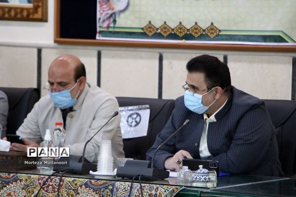 جلسه ویدیو کنفرانس مدیر کل  قرآن عترت و نماز وزارت آموزش پرورش با مدیران مدارس قرآنی