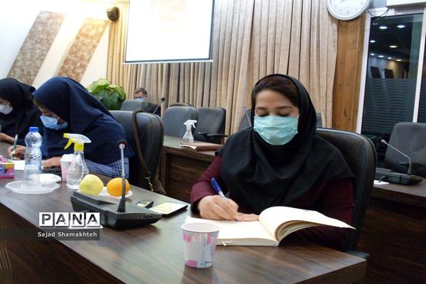 نشست خبری رییس دانشگاه علوم پزشکی جندی شاپور اهواز