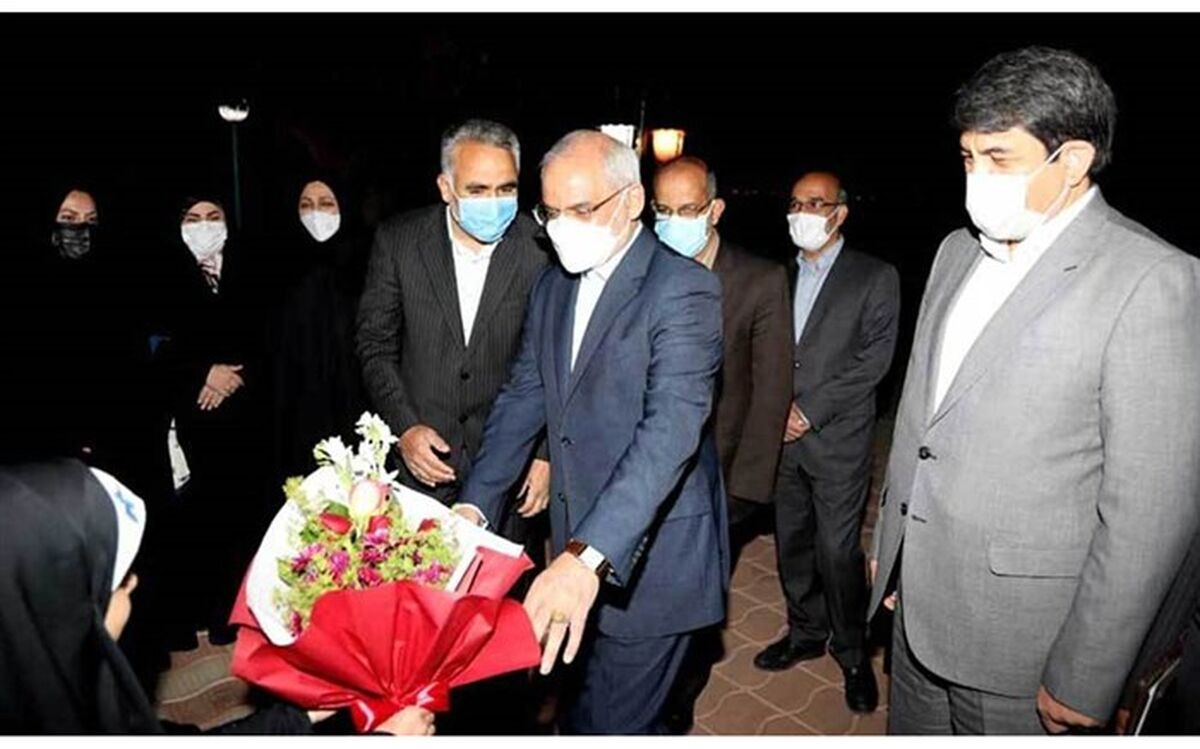وزیر آموزش‌وپرورش به استان یزد سفر کرد