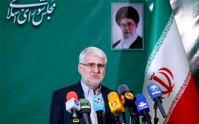 فرهنگی: «حق‌التدریسان» با دریافتی ماهیانه 4 میلیون از مالیات معاف شدند