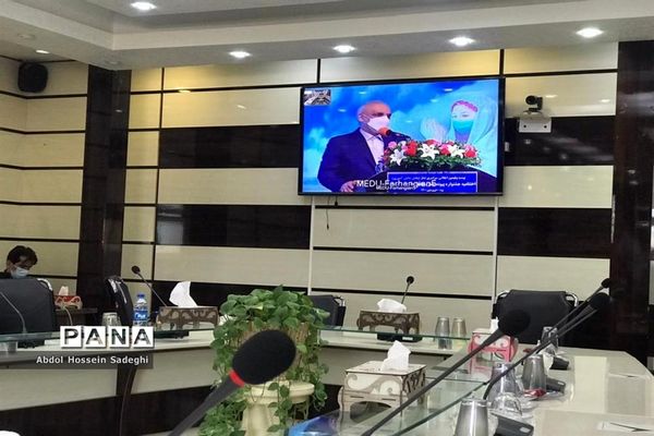 اختتامیه بیست و نهمین اجلاس سراسری نماز ، بخش دانش آموزی در یزد