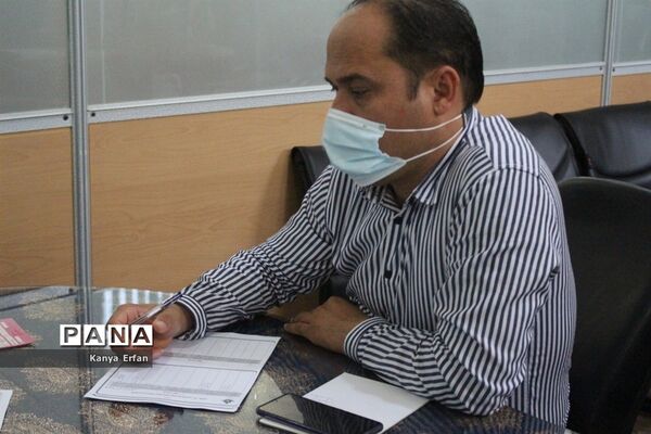 نشست کمیته داوری مدارک مربیان نمونه پیشتاز استان بوشهر