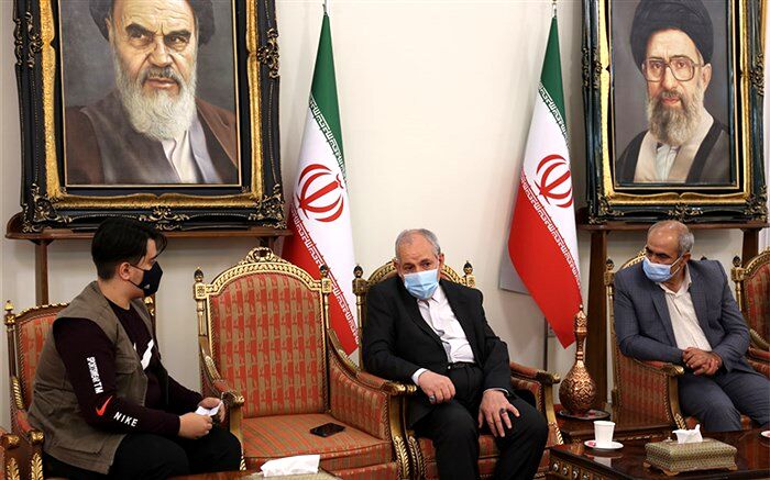 تعیین تکلیف نیروی انسانی، رتبه بندی معلمان و ایجاد شبکه شاد از اقدامات ستودنی وزیر آموزش و پرورش است