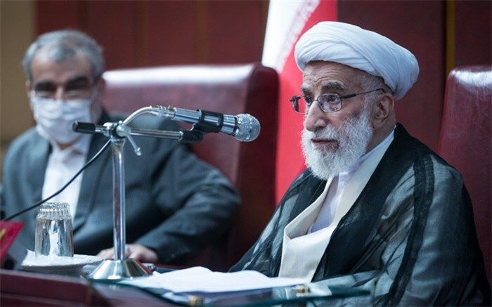 آیت‌الله جنتی: همه باید تلاش کنند در انتخابات مشارکت حداکثری داشته باشیم
