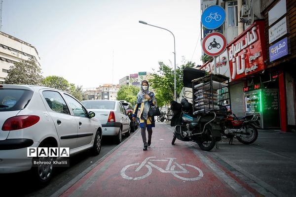 اینجا مسیر دوچرخه سواری است