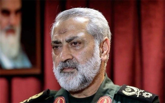 سخنگوی نیروهای مسلح: پاسخ قاطعانه ای به عوامل حمله به کشتی ایران در دریای سرخ می‌دهیم