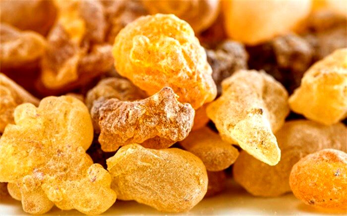 چرا باید کندر بخوریم