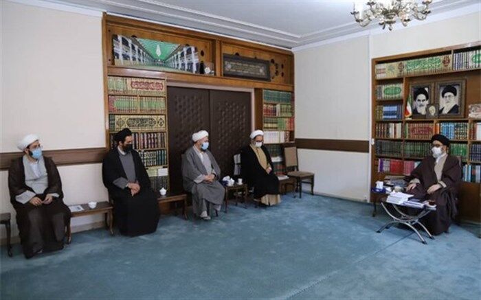ایستادگی در مقابل هجمه‌های دشمنان نیازمند یک حرکت جهادی است