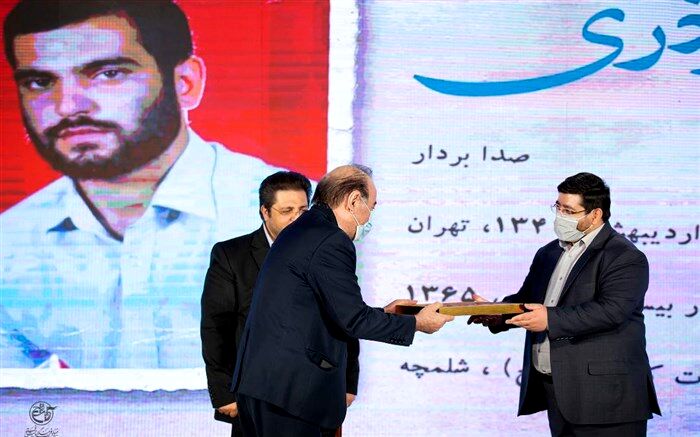 خودمان را مکلف به حفظ و صیانت از آرای سید مرتضی آوینی می‌دانیم