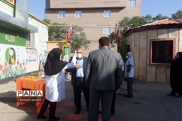آیین افتتاحیه مدرسه پویا شاهد ریحانه‌النبی در قرچک