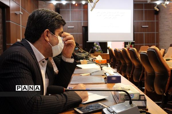 نشست کارگروه ستادی تعاونی‌های آموزشگاهی سازمان دانش‌آموزی خوزستان