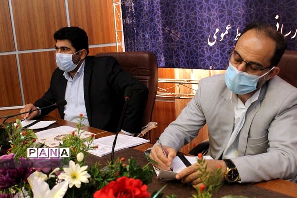 نشست کارگروه ستادی تعاونی‌های آموزشگاهی سازمان دانش‌آموزی خوزستان