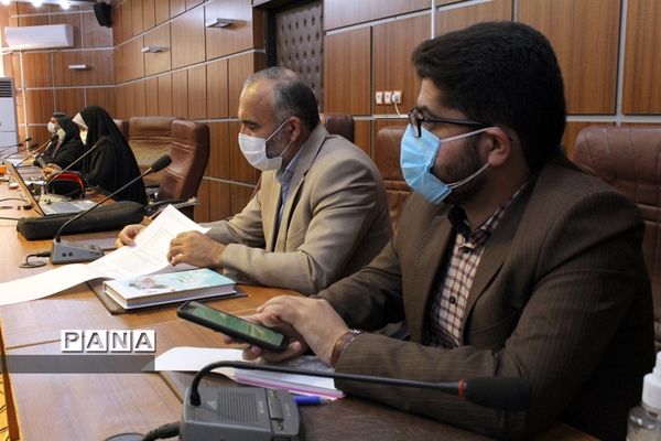 نشست کارگروه ستادی تعاونی‌های آموزشگاهی سازمان دانش‌آموزی خوزستان