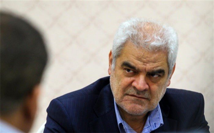 معاون وزیر صنعت: نقدینگی به بخش تولید و تامین مواد اولیه از مسیر بورس هدایت شود