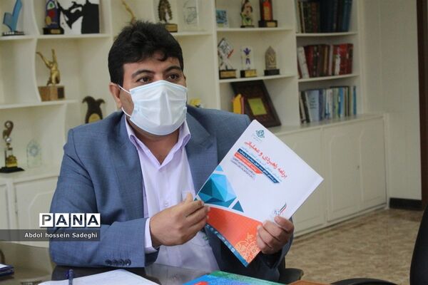 جلسه میز کارشهرستان‌ها و مناطق  معاونت پرورشی و فرهنگی آموزش و پرورش استان بوشهر