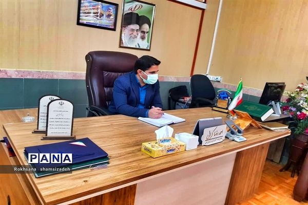 تقدیر از همکاران برتر در جشنواره کشوری تولید محتوا شهرستان امیدیه