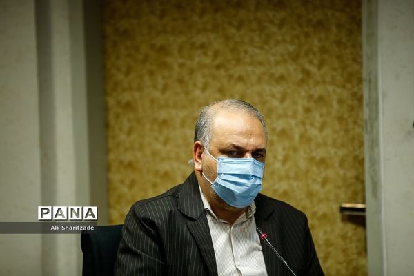 جلسه طراحی و تدوین بسته پالایش و پایش تربیتی مبتنی بر سند تحول بنیادین