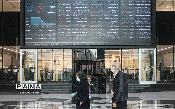 رفتارهای هیجانی سهامداران صف‌های فروش را طویل‌تر کرده است