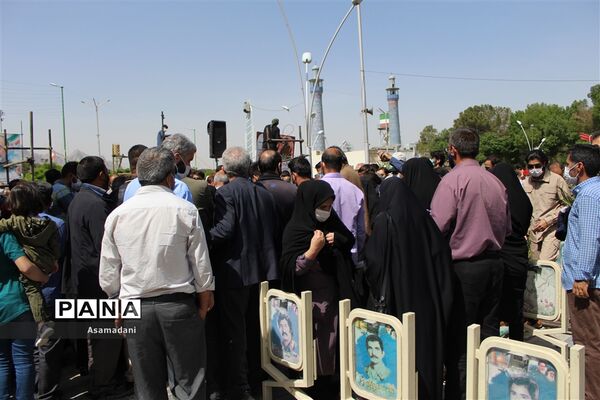 مراسم تشییع پیکرشهید سردارحجازی در استان اصفهان