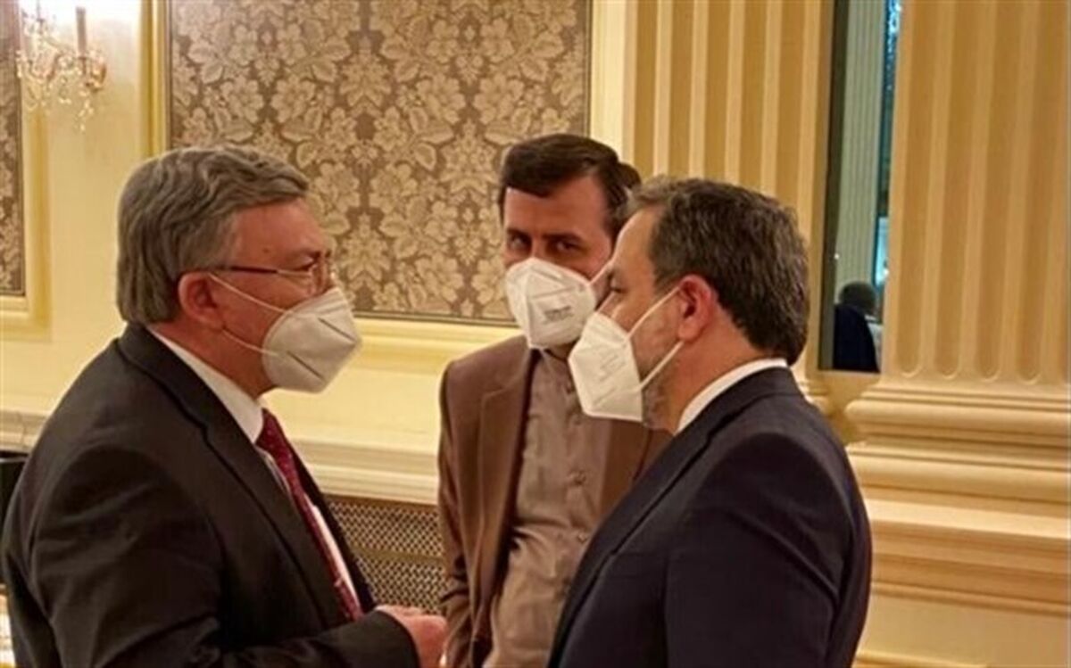 عراقچی: همه چیز با دقت در حال پیش رفتن است