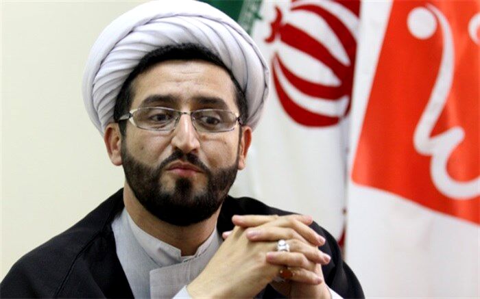 «زارع فومنی» اعلام کاندیداتوری کرد؛ معاون اول من، زن است