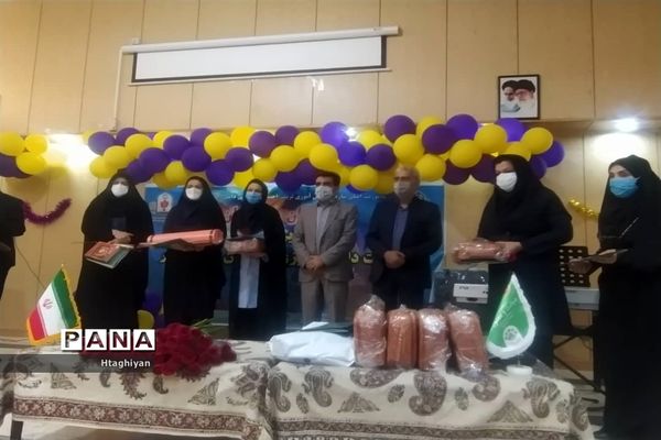 گردهمایی مربیان تشکیلات دانش آموزی پیشتازان سازمان دانش آموزی شاهین شهر