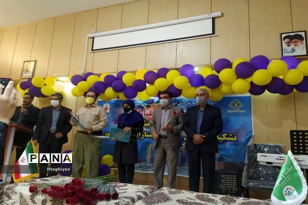 گردهمایی مربیان تشکیلات دانش آموزی پیشتازان سازمان دانش آموزی شاهین شهر