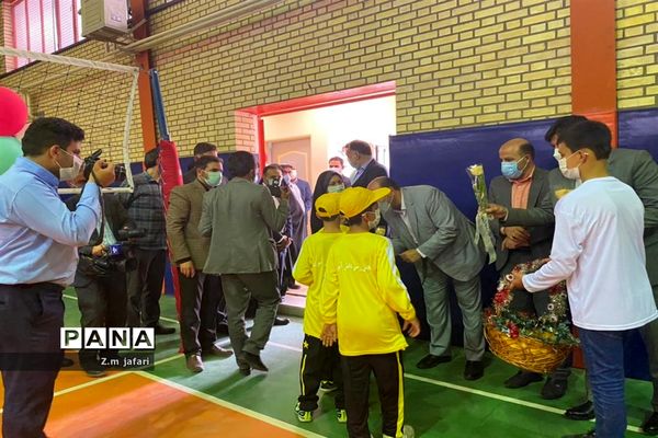 بهره‌برداری از سالن ورزشی آموزشگاه آیت‌الله خامنه‌ای شهرستان پیشوا