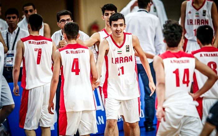 برای حضور در جام جهانی؛ جوانان بسکتبالیست ایران راهی لتونی شدند