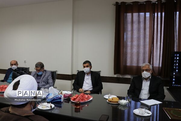 نشست هم اندیشی  با هدف تولید محتوا برای کودکان پیش دبستانی و دبستانی در مشهد
