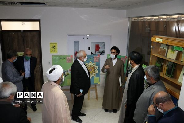 نشست هم اندیشی  با هدف تولید محتوا برای کودکان پیش دبستانی و دبستانی در مشهد