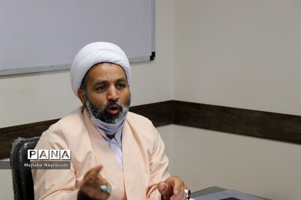 نشست هم اندیشی  با هدف تولید محتوا برای کودکان پیش دبستانی و دبستانی در مشهد