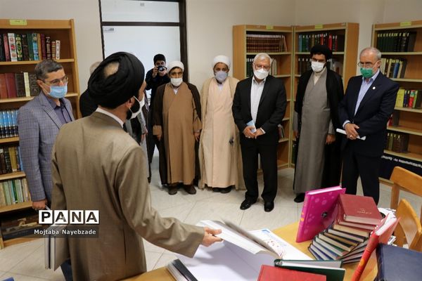 نشست هم اندیشی  با هدف تولید محتوا برای کودکان پیش دبستانی و دبستانی در مشهد