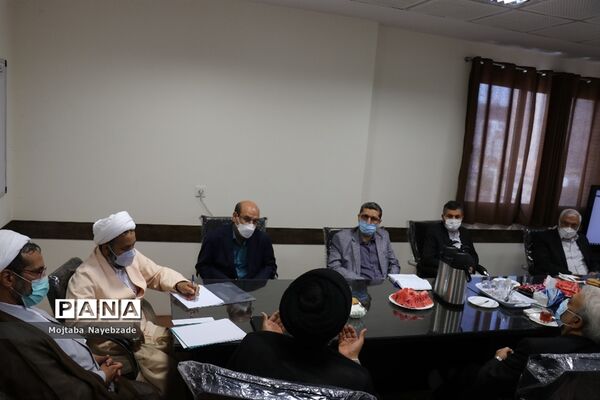نشست هم اندیشی  با هدف تولید محتوا برای کودکان پیش دبستانی و دبستانی در مشهد