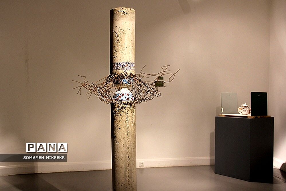 دومین سالانه نمایشگاه کاربردی‌های معناگرا  در خانه هنرمندان ایران