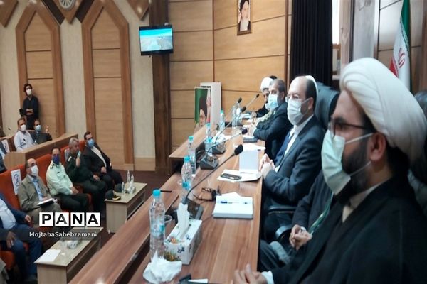 نشست فعالان فرهنگی هنری ترشیز با اعضای کمیسیون فرهنگی مجلس شورای اسلامی