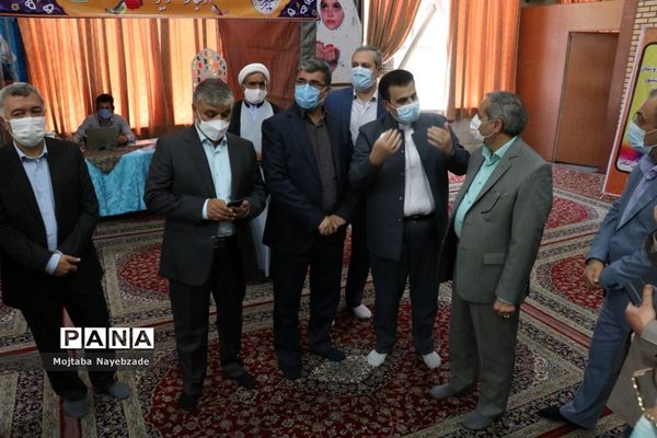 بازدید معاون پرورشی و فرهنگی  وزارت آموزش و پرورش از روند اجرایی مسابقات قرآن عترت و نماز  فرهنگیان کشور در مشهد