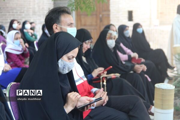 آیین اختتامیه جشنواره تابستان شاد و افتتاحیه جشنواره پنجره‌های امید در رباط‌کریم