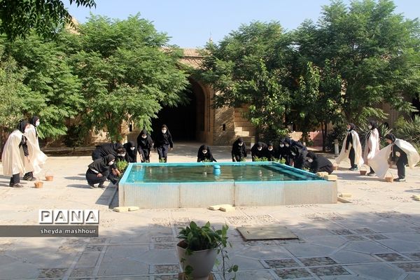 آیین اختتامیه جشنواره تابستان شاد و افتتاحیه جشنواره پنجره‌های امید در رباط‌کریم