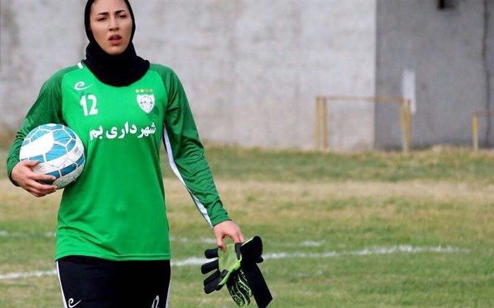 تیم‌های خارجی تمایلی به جذب بانوان ایرانی ندارند