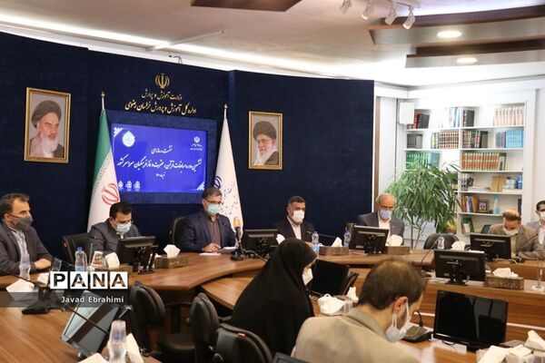 نشست خبری مسابقات قرآن عترت و نماز فرهنگیان و دانش‌آموزان سراسر کشور