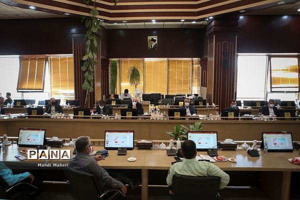 جلسه ستاد مدیریت و مقابله با بیماری کرونا استان تهران