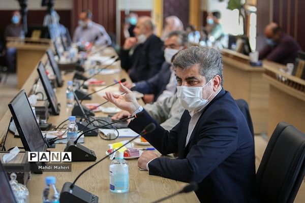 جلسه ستاد مدیریت و مقابله با بیماری کرونا استان تهران