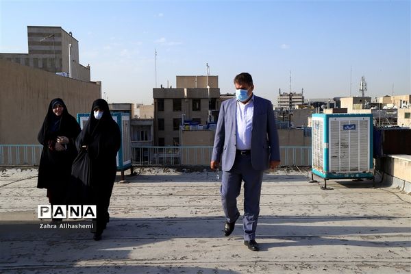 بازدید مدیرکل آموزش و پرورش شهر تهران از مرکز مشاوره توحید