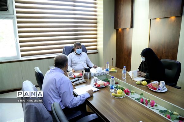 کمیته استانی مدیریت فوریت‌های روانی-اجتماعی و طرح نماد