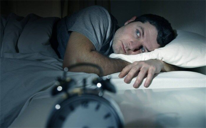 دلیل بی‌خواب شدن در جای جدید چیست؟